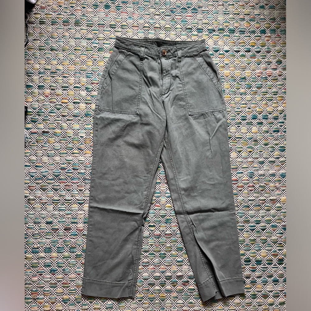 old navy high rise cargo pants